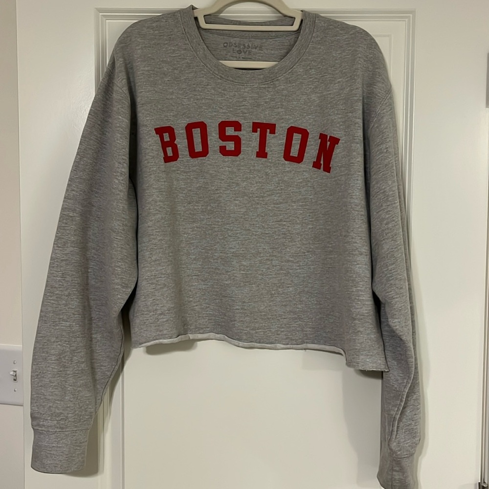 Cropped Boston Crewneck